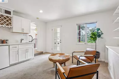 5765 Colton Blvd, Oakland, CA 94611 - Photo 69