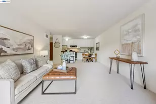 955 Shorepoint Ct, Alameda, CA 94501 - Photo 11