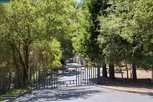 26929 Palomares Rd, Castro Valley, CA 94552 - Photo 3