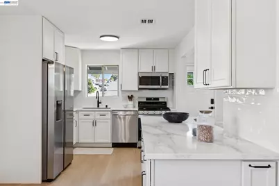 224 Wilshire Ave, Vallejo, CA 94591 - Photo 11