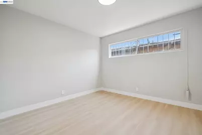 417 25th St, Richmond, CA 94804 - Photo 17