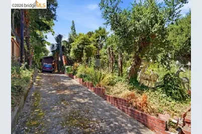 4105 Gregory St, Oakland, CA 94619 - Photo 3