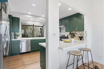 557 Monarch Ridge Dr, Walnut Creek, CA 94597 - Photo 11