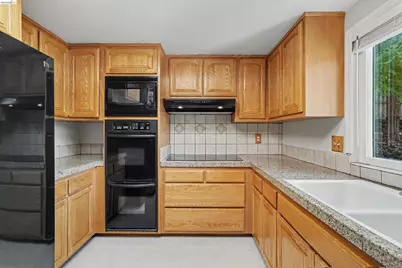 2326 Peachtree Cir, Antioch, CA 94509 - Photo 7