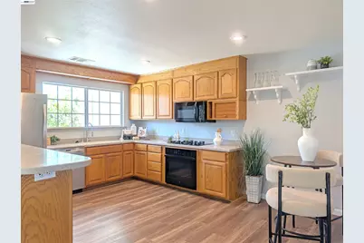 5515 Alaska Dr, Concord, CA 94521 - Photo 7
