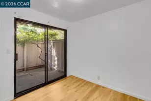 375 Camelback Dr, Pleasant Hill, CA 94523 - Photo 13