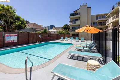 77 Fairmount Avenue #302, Oakland, CA 94611 - Photo 25