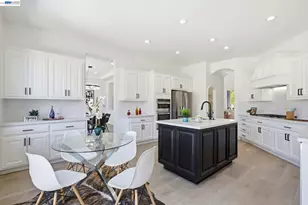 2633 Spyglass Dr, Brentwood, CA 94513 - Photo 19