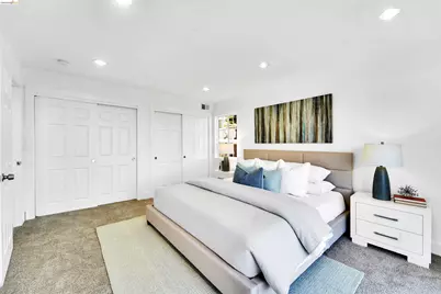 7907 Michigan Ave, Oakland, CA 94605 - Photo 19