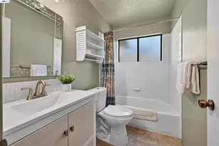 26976 Hemmingway Ct, Hayward, CA 94542 - Photo 39