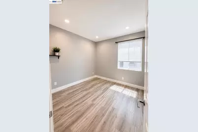 3141 Bluebird Court, West Sacramento, CA 95691 - Photo 11