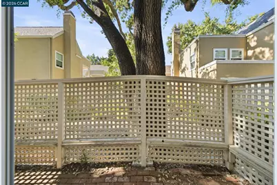 211 Kingston Way, Walnut Creek, CA 94597 - Photo 17