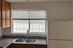 10469 West Ct, Oakland, CA 94603 - Photo 13