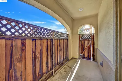 538 Selby Ln, Livermore, CA 94551 - Photo 7
