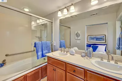 538 Selby Ln, Livermore, CA 94551 - Photo 41