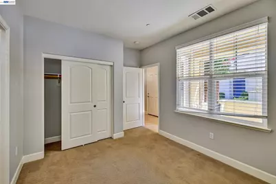 538 Selby Ln, Livermore, CA 94551 - Photo 17