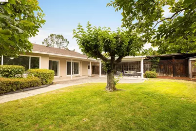 3115 Del Oceano Dr, Lafayette, CA 94549 - Photo 57