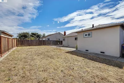 15344 Ruggles Street, San Leandro, CA 94579 - Photo 63