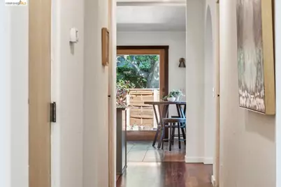 2431 McKinley Ave, Berkeley, CA 94703 - Photo 29