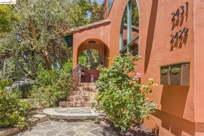2431 McKinley Ave, Berkeley, CA 94703 - Photo 1