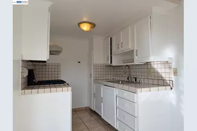 576 Sylvan St #20, Daly City, CA 94014 - Photo 5