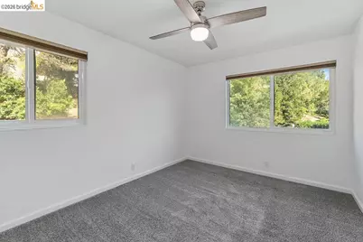 2407 Twinflower Ct, Martinez, CA 94553 - Photo 31