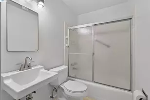 164 Lorraine Ave, Pittsburg, CA 94565 - Photo 17
