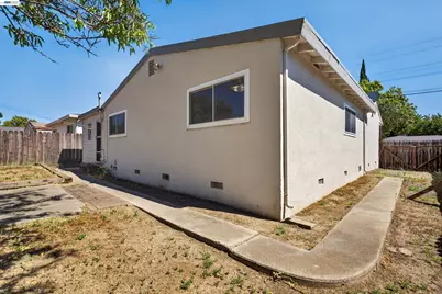 164 Lorraine Ave, Pittsburg, CA 94565 - Photo 45