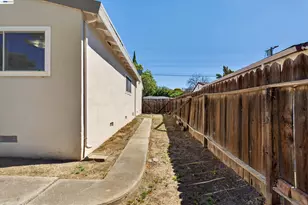164 Lorraine Ave, Pittsburg, CA 94565 - Photo 43