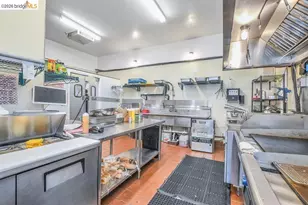 6041 San Pablo Ave, Oakland, CA 94608 - Photo 43