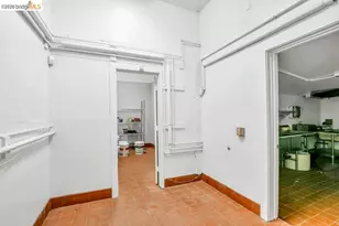 6041 San Pablo Ave, Oakland, CA 94608 - Photo 29
