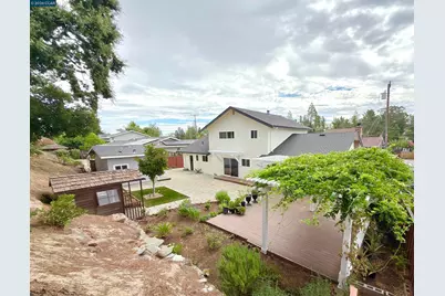 2899 Madeira Way, Pleasant Hill, CA 94523 - Photo 29