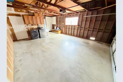 2899 Madeira Way, Pleasant Hill, CA 94523 - Photo 35