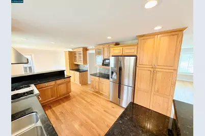 2899 Madeira Way, Pleasant Hill, CA 94523 - Photo 7