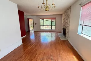 1988 Calaveras Dr, Pittsburg, CA 94565 - Photo 5