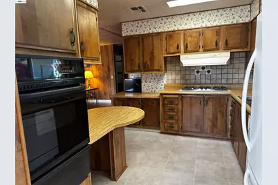 29430 New Hampshire Way, Hayward, CA 94544 - Photo 7
