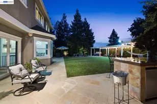 934 Wilmington Way, Emerald Hills, CA 94062 - Photo 63