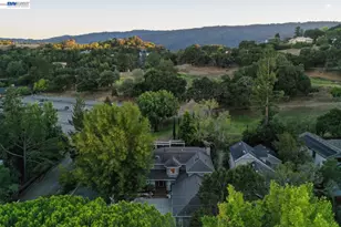 934 Wilmington Way, Emerald Hills, CA 94062 - Photo 73