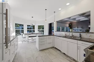 934 Wilmington Way, Emerald Hills, CA 94062 - Photo 17