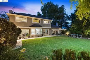 934 Wilmington Way, Emerald Hills, CA 94062 - Photo 55