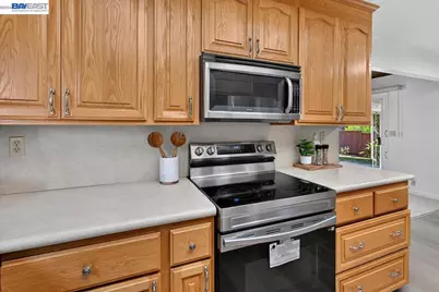 19574 Stanton Ave, Castro Valley, CA 94546 - Photo 21