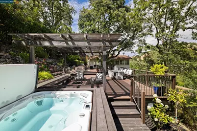 60 Tarry Ln, Orinda, CA 94563 - Photo 21