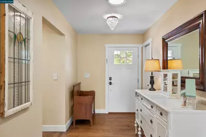 1224 Davis Ave, Concord, CA 94518 - Photo 11