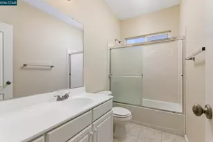 17667 Red Barley Ct, Lathrop, CA 95330 - Photo 9