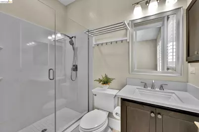 2277 Reserve Dr, Brentwood, CA 94513 - Photo 31