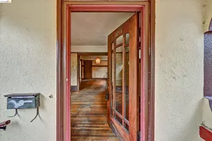 2219 Derby St, Berkeley, CA 94705 - Photo 5