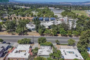 1950 Oak Grove Rd 1950 & 1952, Walnut Creek, CA 94598 - Photo 31