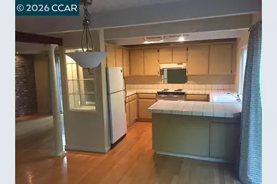 1950 Oak Grove Rd 1950 & 1952, Walnut Creek, CA 94598 - Photo 37