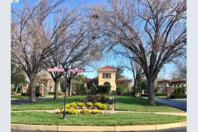 408 Cabonia Ct, Pleasanton, CA 94566 - Photo 75
