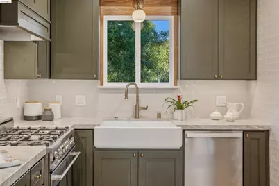 2635 Mathews St, Berkeley, CA 94702 - Photo 21